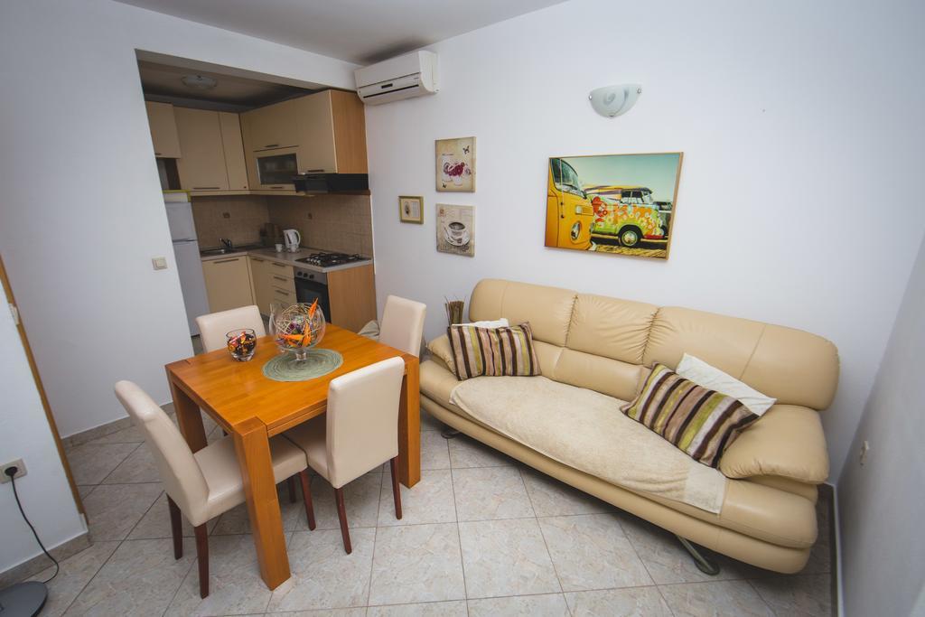 Apartment Karla&Nella Stobrec Luaran gambar